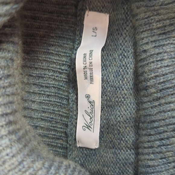 Woolrich Turtleneck Waffle Sweater - Picture 3 of 8